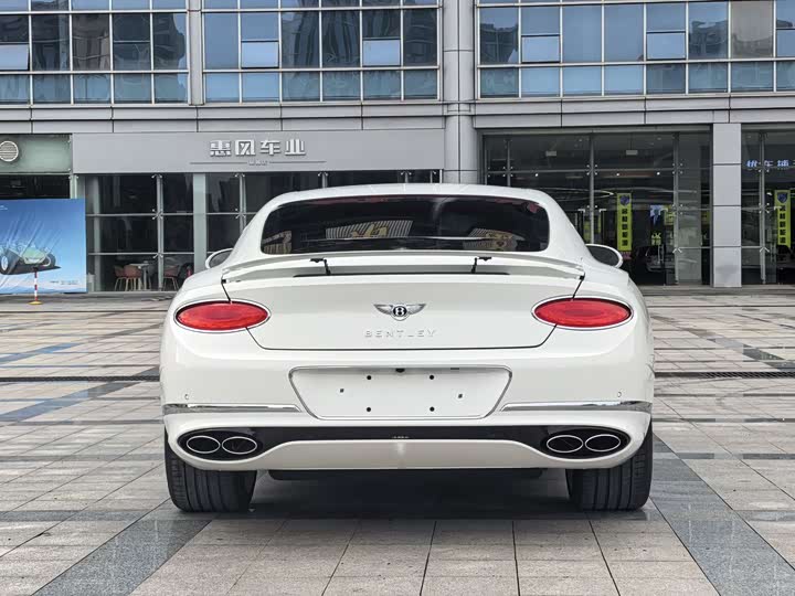 Фото 6 - Bentley Continental GT