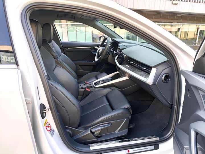 Фото 4 - Audi A3