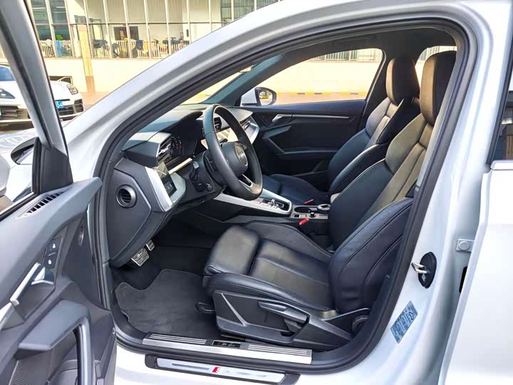 Фото 5 - Audi A3