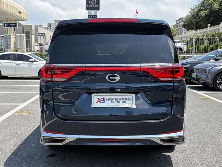 GAC Trumpchi M8 2021 2021款 领秀系列 390T 至尊版