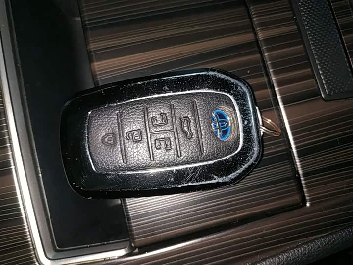 Photo 9 - Toyota Sienna