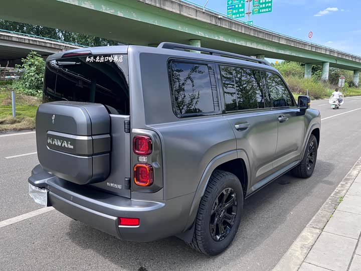 Haval H9 2024 2024款 2.4T 柴油四驱极境版