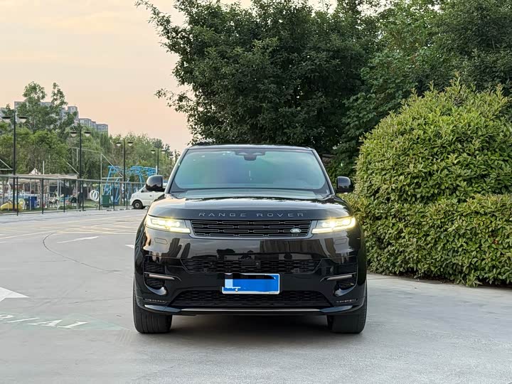 Фото 2 - Land Rover Range Rover Sport