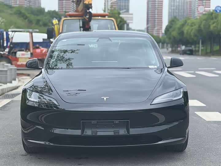 Photo 3 - Tesla Model 3