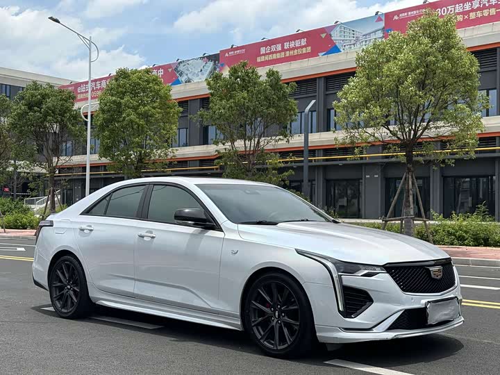 Cadillac CT4 2021 2021款 28T 尊贵型