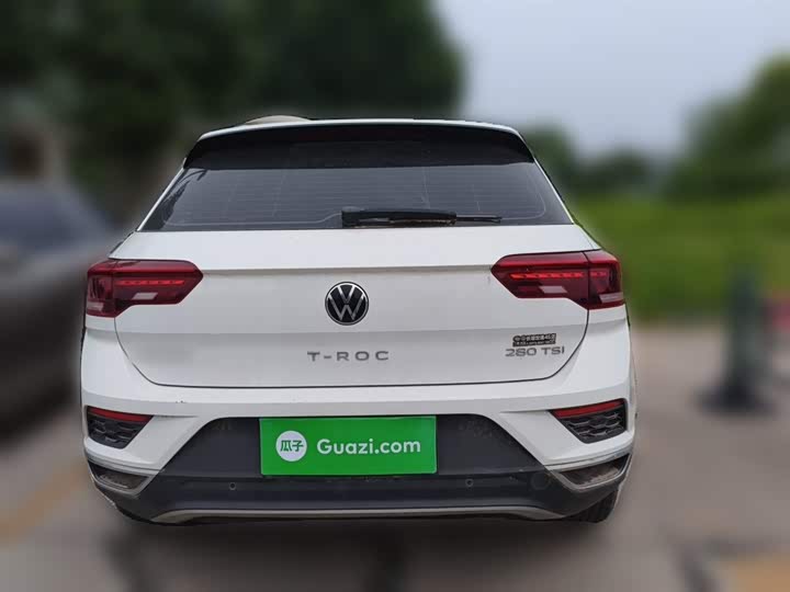 Photo 4 - Volkswagen T-Roc