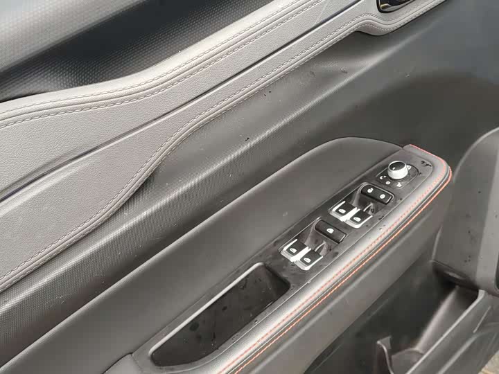 Geely Cowboy 2025 2025款 1.5TD 趣野版