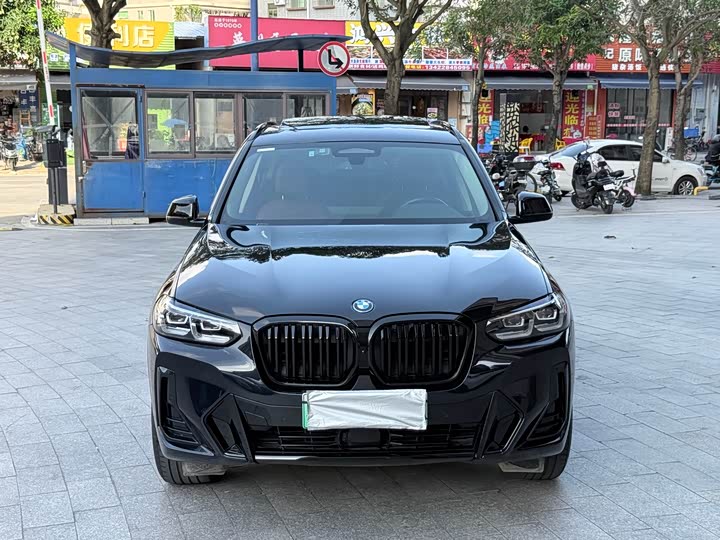 Фото 2 - BMW iX3