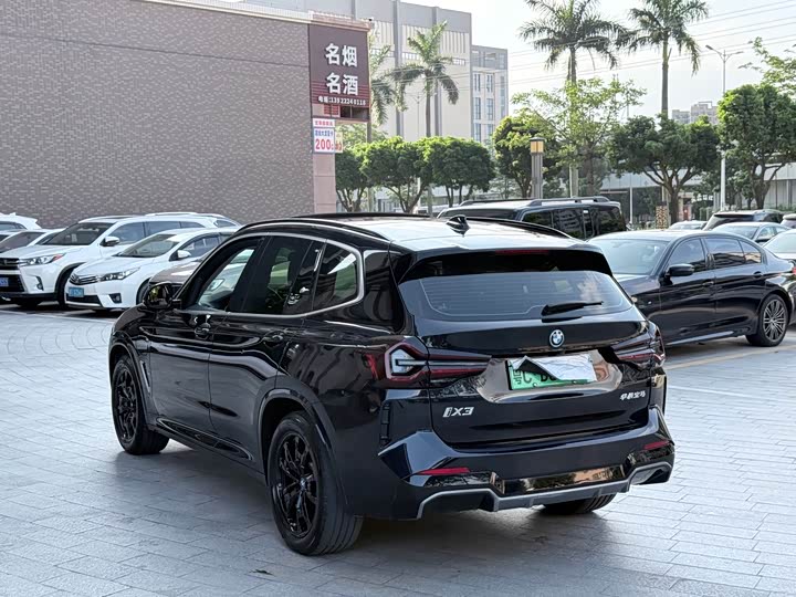 Фото 7 - BMW iX3