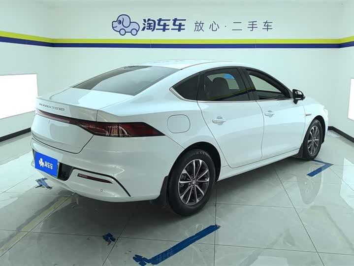 BYD Qin Plus 2021 2021款 DM-i 55KM 尊贵型