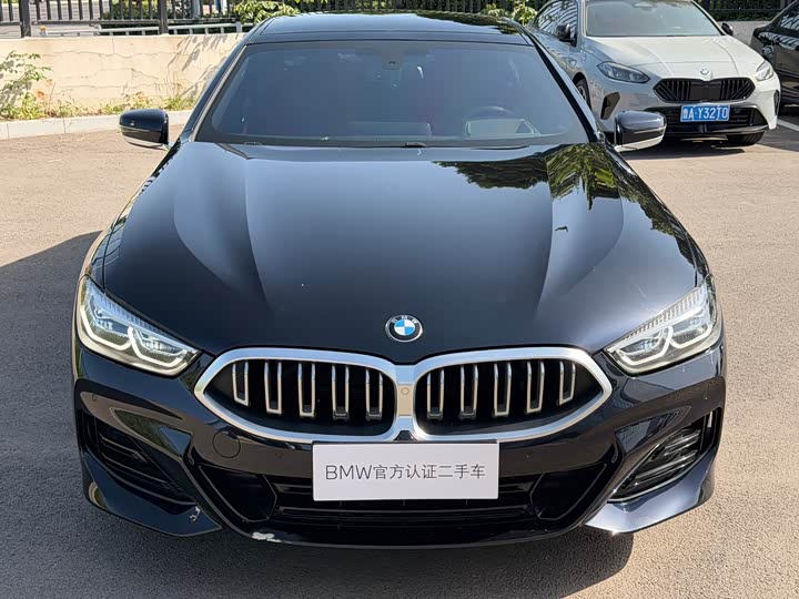 BMW 8 Series 2022 2022款 840i 四门轿跑车 M运动套装