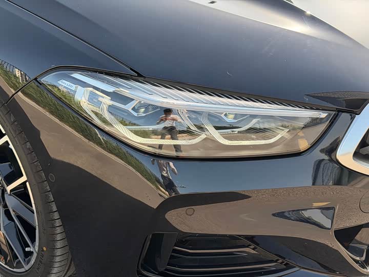 BMW 8 Series 2022 2022款 840i 四门轿跑车 M运动套装