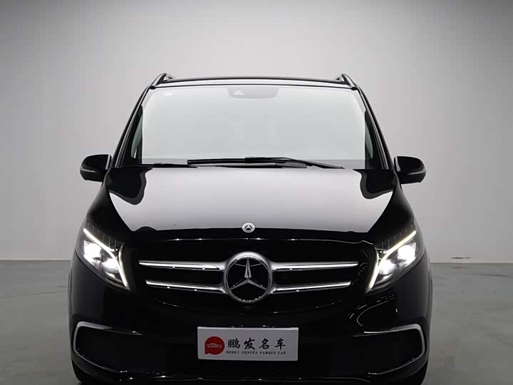 Mercedes-Benz V-Class 2022 2022款 V 260 L 长轴距尊贵版