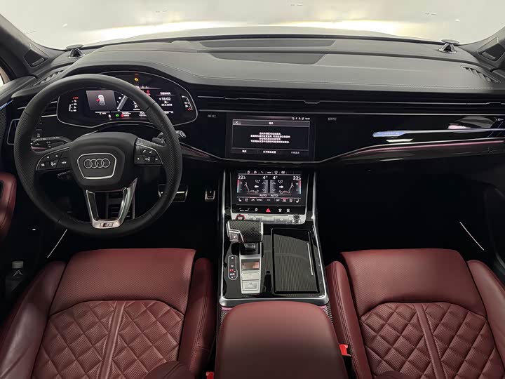 Фото 8 - Audi SQ7