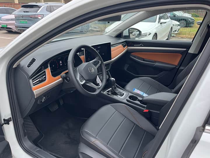 Volkswagen Bora 2025 2025款 200TSI DSG悦行PRO版