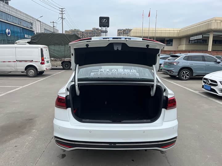Volkswagen Bora 2025 2025款 200TSI DSG悦行PRO版