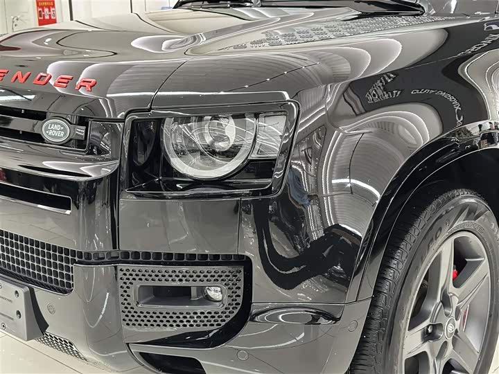 Фото 4 - Land Rover Defender