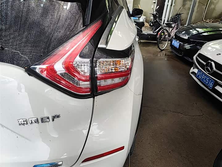 Фото 8 - Nissan Murano