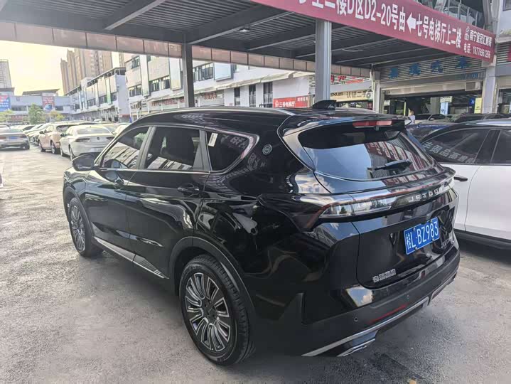 Jetour X70 Plus 2025 2025款 1.5T 豪华澎湃版 7座