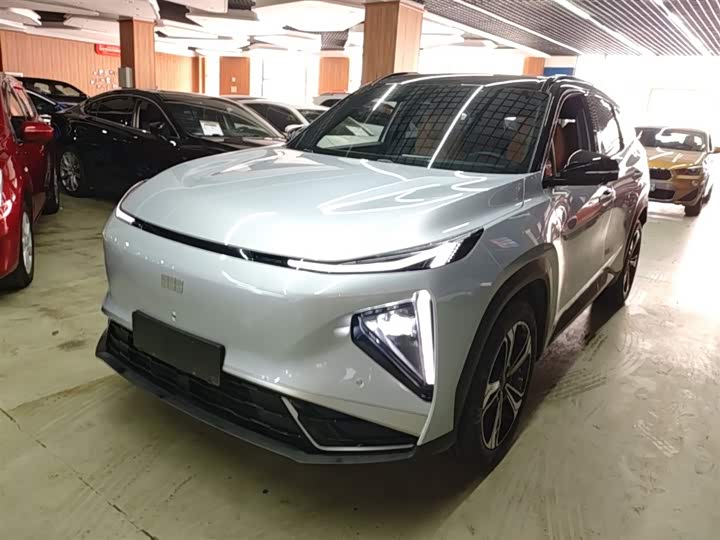 2025 Geely Galaxy L7