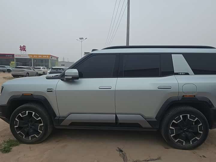 BYD FangChengBao Leopard 8 2025 2025款 智勇旗舰版 7座