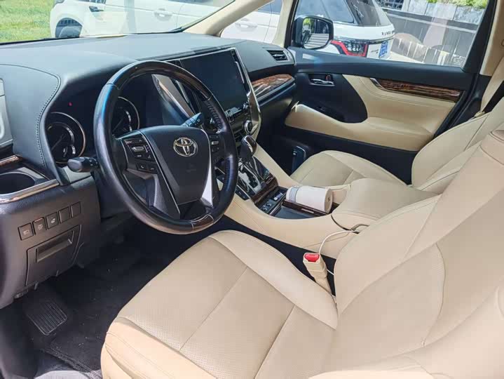 Toyota Alphard 2021 2021款 双擎 2.5L 豪华版