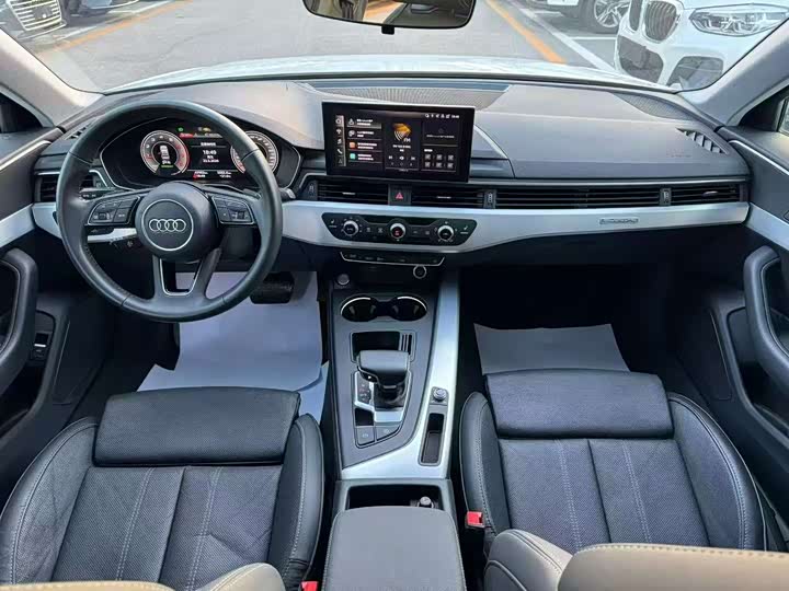 Zdjęcie 7 - Audi A4L