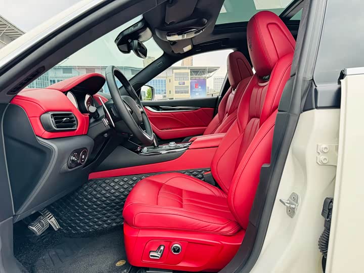 Maserati Levante 2022 2022款 3.0T Modena