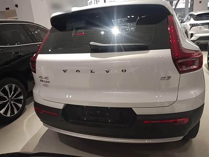 Volvo XC40 2024 2024款 B3 智远豪华版