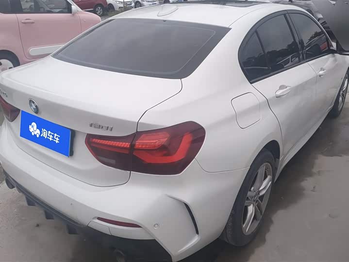 Фото 3 - BMW 1 Series