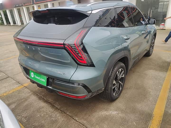 Geely Atlas L 2025 2025款 第四代 1.5TD DCT 启程