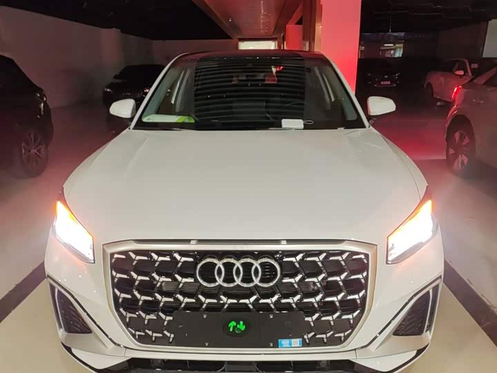 Фото 3 - Audi Q2L