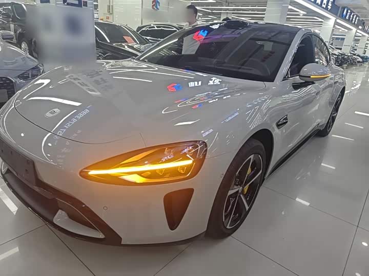 Zdjęcie 1 - Xiaomi SU7