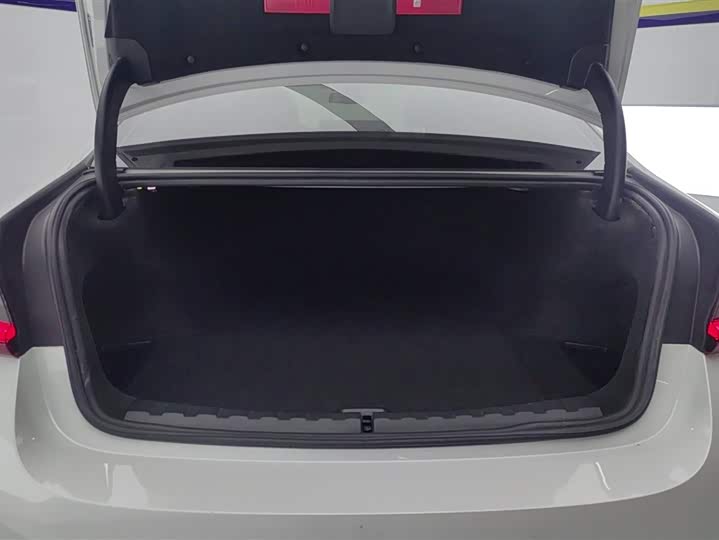 Фото 4 - BMW i3