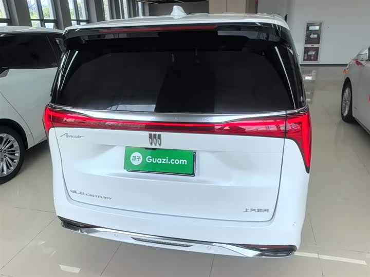 Buick GL8 Century 2025 2025款 2.0T 六座蕴世版