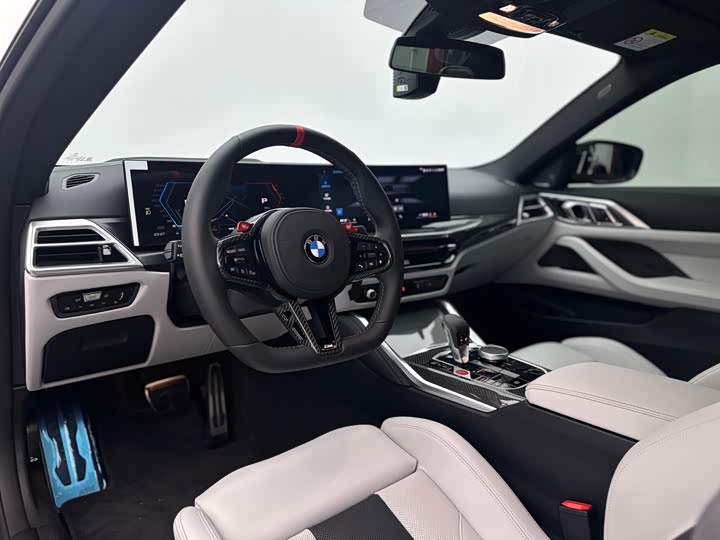 BMW M4 2024 2024款 M4双门轿跑车 M xDrive 雷霆版
