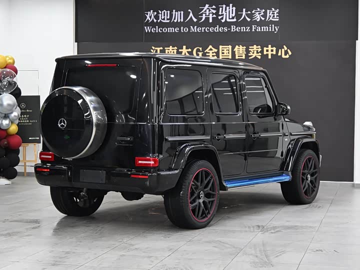 صورة 6 - Mercedes-Benz G-Class