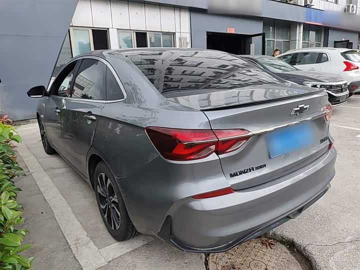 Фото 5 - Chevrolet Monza