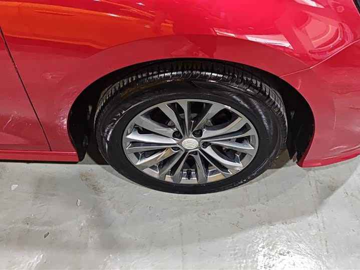 MG Motor 5 2025 2025款 180DVVT 全球豪华版