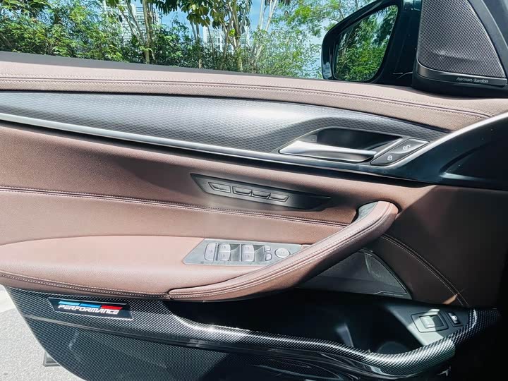 Фото 7 - BMW 5 Series Hybrid