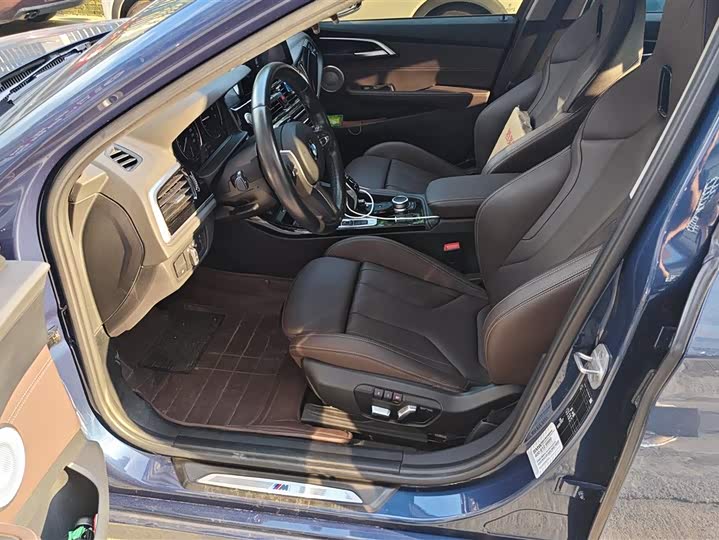 Фото 9 - BMW 1 Series