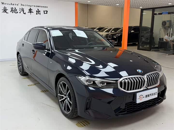Фото 3 - BMW 3 Series