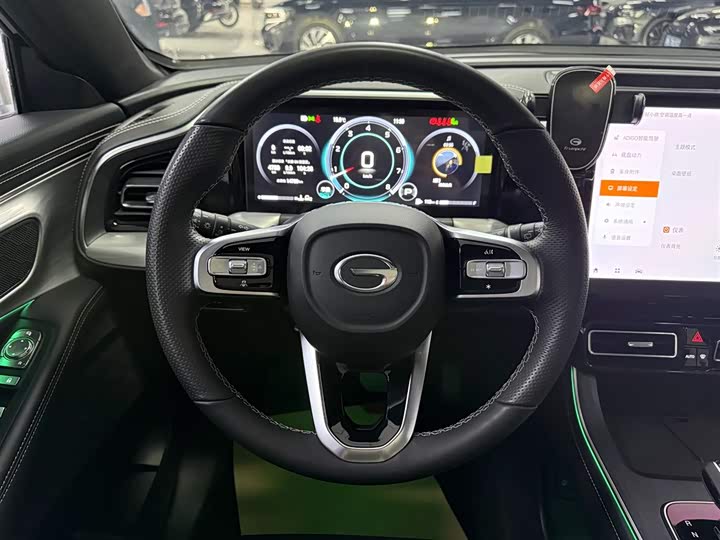 Фото 9 - GAC Trumpchi GS8
