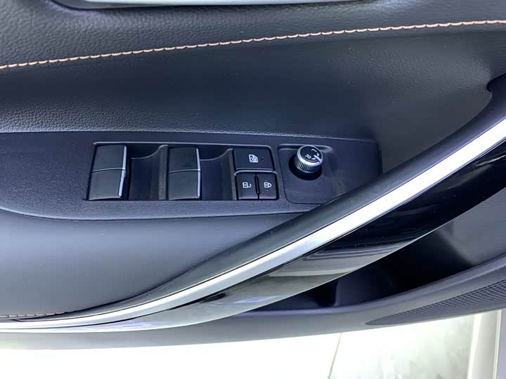 Фото 4 - Toyota Levin