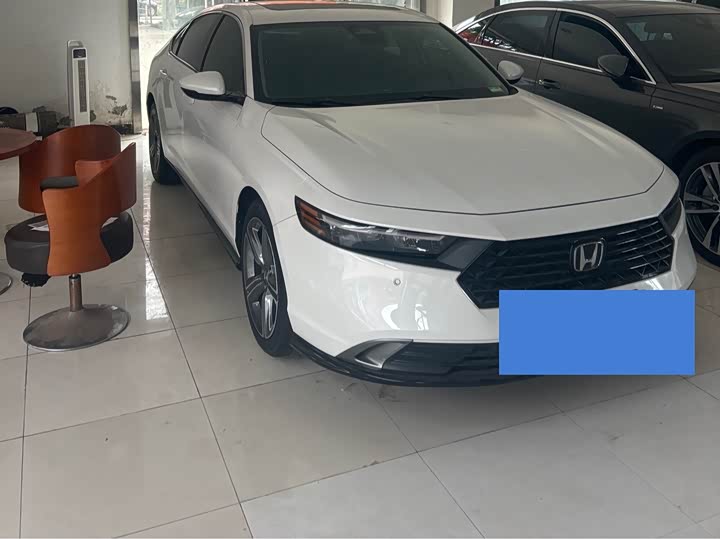 Photo 1 - Honda Accord