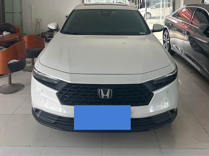 Photo 2 - Honda Accord
