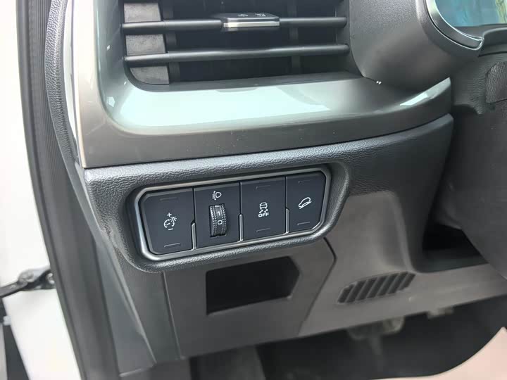 Фото 7 - Haval H6