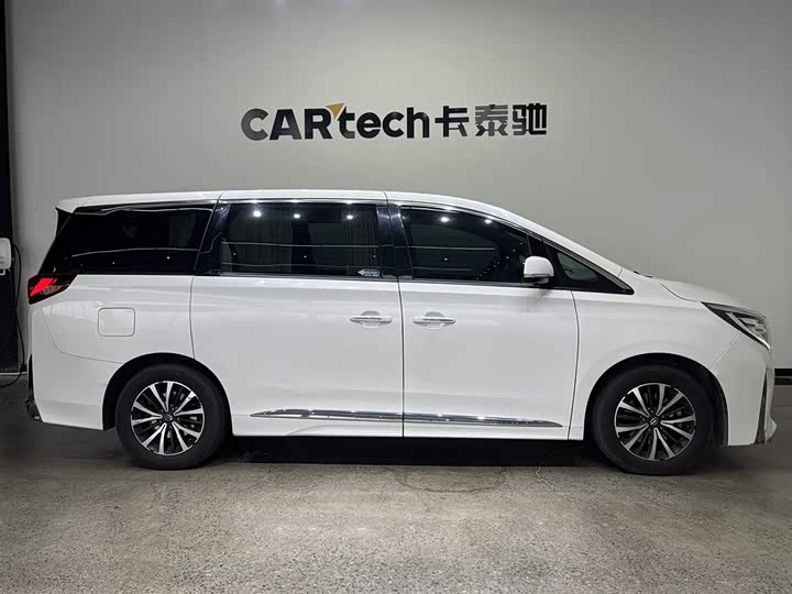 GAC Trumpchi M8 2021 2021款 改款 领秀系列 390T 豪华版