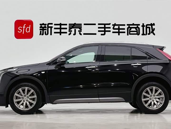 Фото 4 - Cadillac XT4