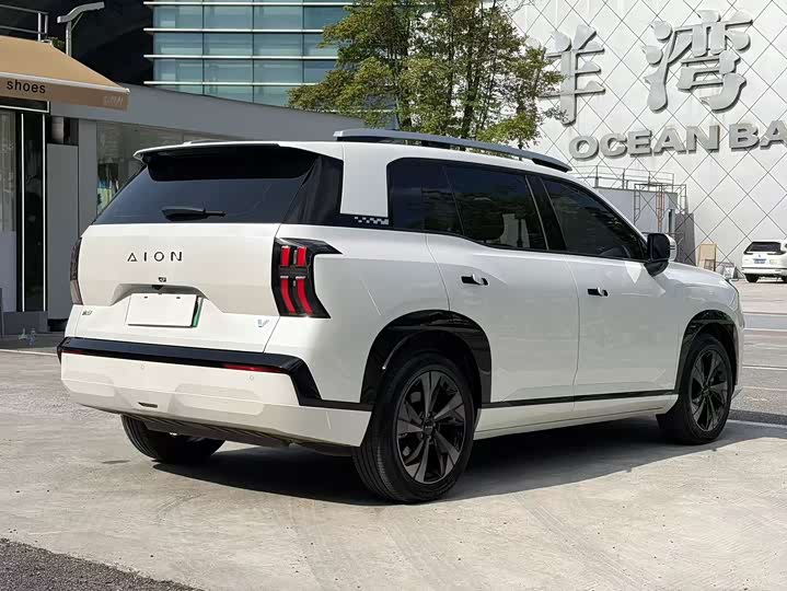 2026 GAC Aion V